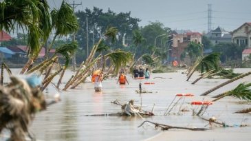 Vietnam'da Sel Felaketi: 41 &Ouml;l&uuml;, 9 Kayıp