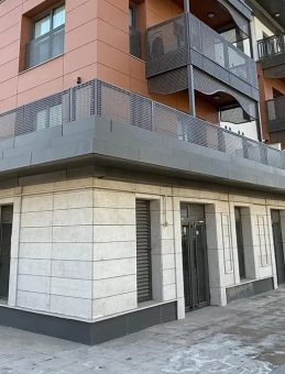 Yabancı Gazeteciler Deprem Bölgesinde Yapılan Yeniden İnşa Çalışmalarına Hayran Kaldı