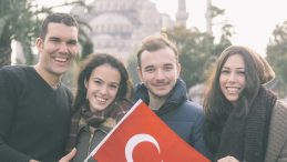 Yabancı &Ouml;ğrencilerin Yeni Rotası: T&uuml;rkiye
