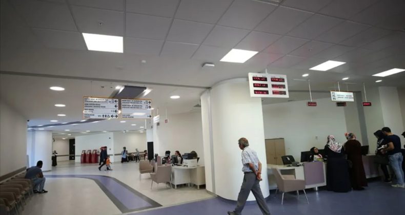 Yabancılara sağlık hizmetlerinde katılım payı zorunluluğu getirildi