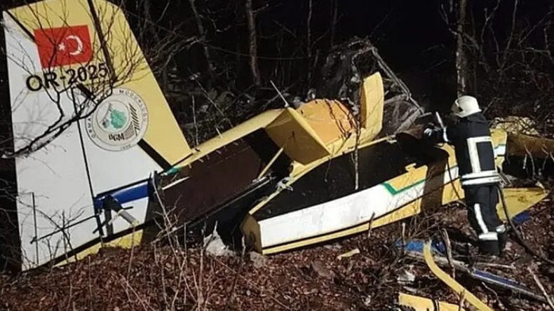 Yangın S&ouml;nd&uuml;rme U&ccedil;ağı D&uuml;şt&uuml;: Pilotumuz Şehit Oldu