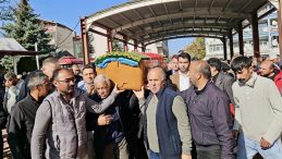 Yaşayan İnsan Hazinesi Ödülü'ne layık görülmüştü! Kadim kültürün 'efsanesi' son yolculuğuna uğurlandı