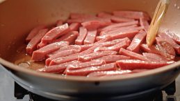 Yediğiniz Her Lokma Diyabete Yaklaşıyor! Dikkat Etmeniz Gereken Pop&uuml;ler Yiyecek…