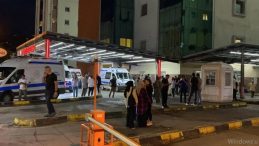 Yedikleri yemekten zehirlenen 40 &ouml;ğrenci hastaneye kaldırıldı