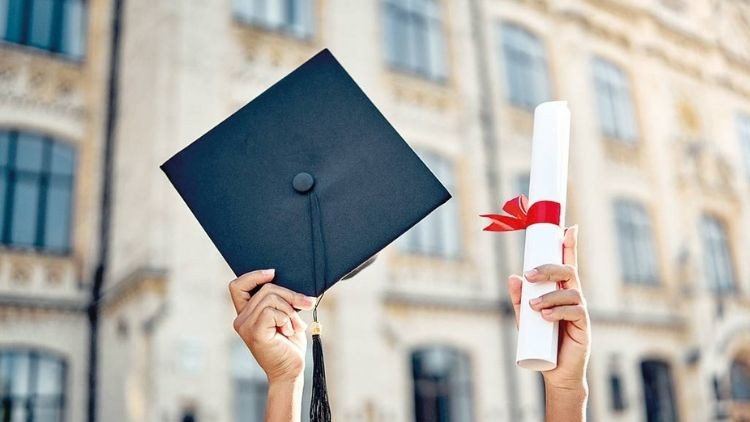 YÖK İstatistikleri Açıklandı: Üniversite Öğrenci Sayısı 6.7 Milyon