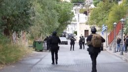 Yunanistan’da Silahlar Patladı: Aileler Arasındaki Çatışmada İki Kişi Hayatını Kaybetti