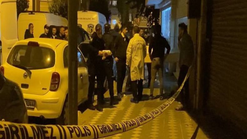 Zeytinburnu&rsquo;nda iş yerindeki tartışma silahlı &ccedil;atışmaya d&ouml;n&uuml;şt&uuml;: 2 &ouml;l&uuml;, 1 yaralı