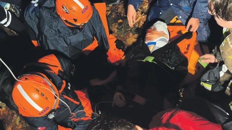 16 Yaşındaki Gen&ccedil;, 5 Metreden D&uuml;şerek Hayatını Kaybetti