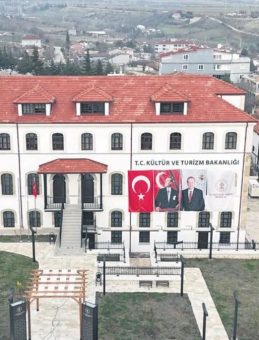 160 Yıllık Kızlar Mektebi Kütüphane Olarak Yeniden Hayat Buldu