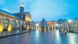 2 Bin Yıllık Yapı Işıl Işıl