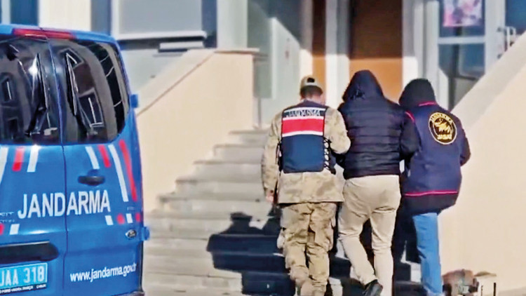 2 Haftada 50 FET&Ouml;'c&uuml; Tutuklandı