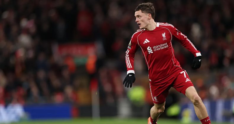 2025'te Liverpool'un Transfer Hamleleri Dikkatleri &Uuml;zerine Topladı!