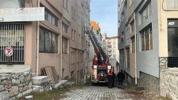 6 Yaşındaki &Ccedil;ocuk Oynarken Yangın &Ccedil;ıkardı!