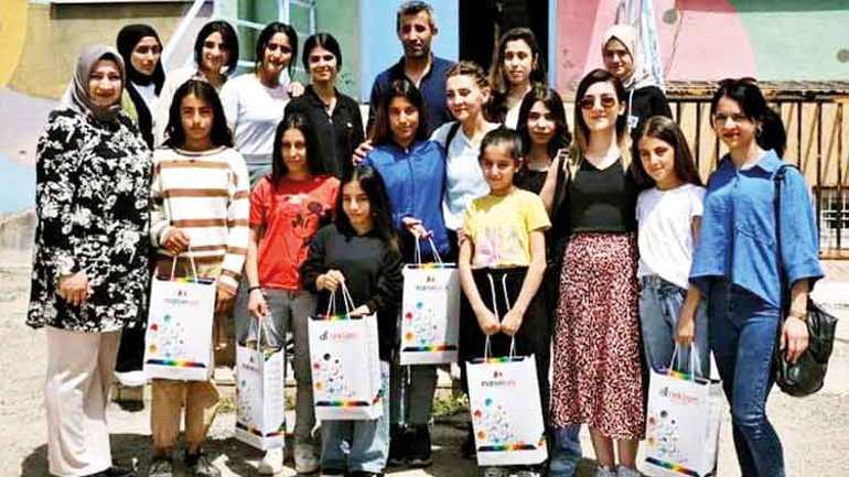 Kız Çocukları Okusun