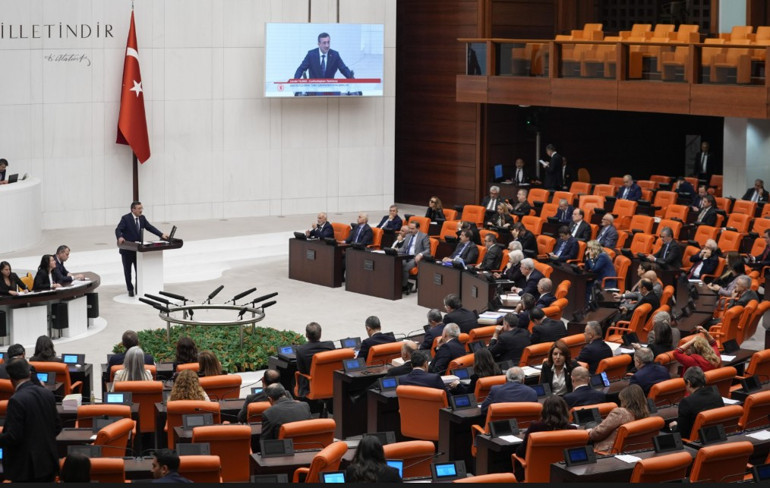 Cumhurbaşkanı Yardımcısı Yılmaz