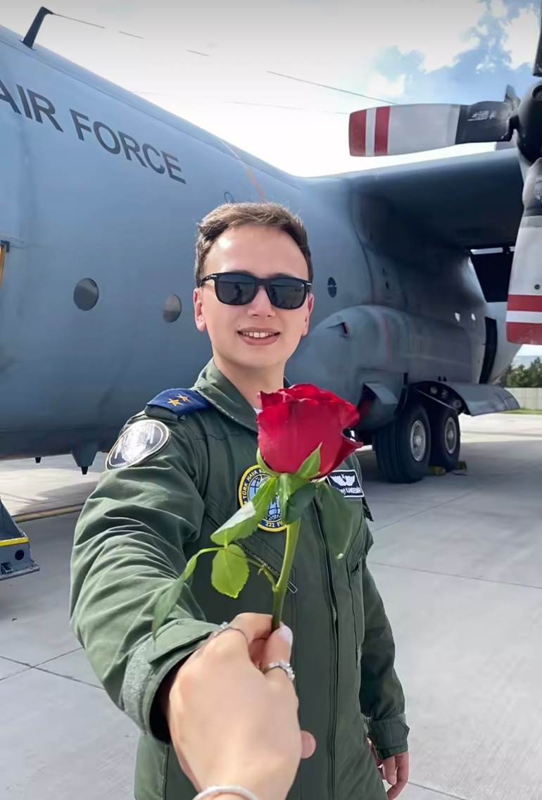 Cüneyt Kandemir ve eşi