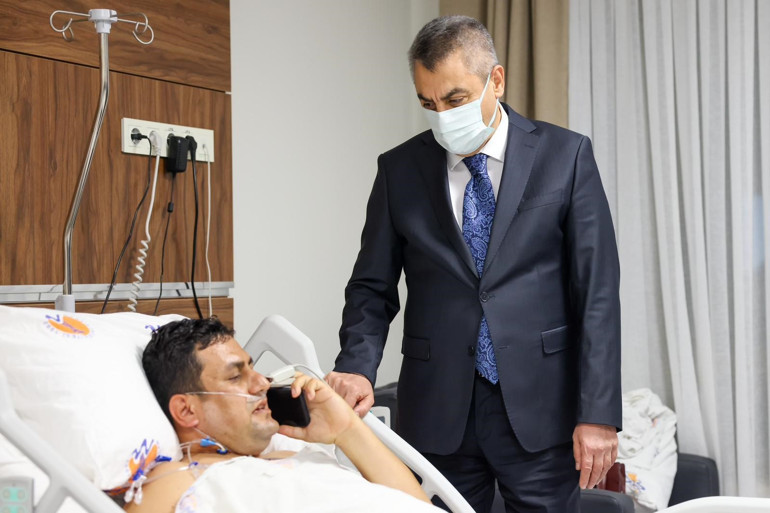 Okul Müdürü Ender Kara