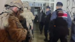 7 İlde 7 Ayrı Operasyon: 42 Ş&uuml;pheli Tutuklandı