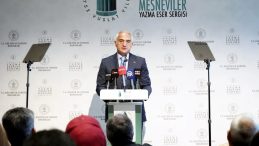 700 Yıllık Yazma Eserler İstanbul&rsquo;da Bir Araya Geldi