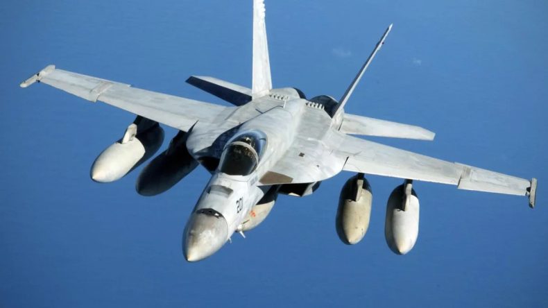 ABD Savaş U&ccedil;akları, Venezuela Hava Sahasında Tehlikeli U&ccedil;uş Ger&ccedil;ekleştirdi