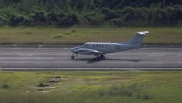 ABD'de Dikkat &Ccedil;eken Olay: U&ccedil;ak Kendi Kendine Havalimanına İndi
