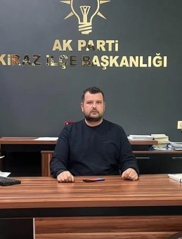 AK Parti Kiraz İlçe Başkanı Çavuş’tan Başkan Tugay’a ‘su’ yanıtı! ‘’Dün Kiraz’daki 12 okulda su yoktu’’