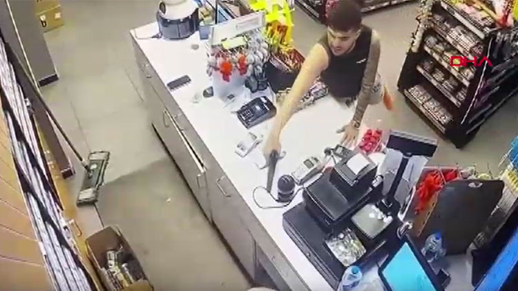 Akaryakıt İstasyonunda Gerçekleşen Korkunç Cinayetin Görüntüleri Ortaya Çıktı