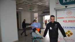 Aksaray'da Şok Edici Olay: Sokakta Bı&ccedil;aklama!