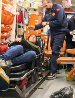 Aksaray&rsquo;da 4 Aylık Hamile Kadın Saldırıya Uğrayıp Sokağa Atıldı!