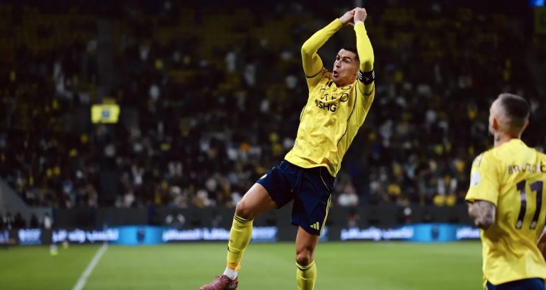 Al Nassr, Al Akhdoud'u 3-0 ile ge&ccedil;iyor!