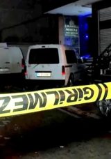 Alacak Verecek Meselesi Y&uuml;z&uuml;nden Kavga: 8 Yaralı