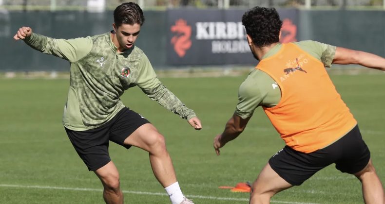 Alanyaspor Trabzonspor Maçı Hazırlıklarına Başladı!