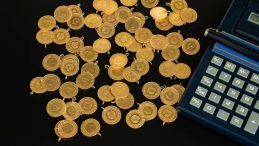 ALTIN FİYATLARI TAKİP EKRANI 9 ARALIK 2025: Bug&uuml;n gram, yarım, &ccedil;eyrek, tam altın ne kadar, ka&ccedil; TL oldu?