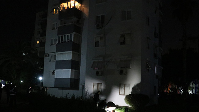 Alzheimer Hastası Adam Balkonundan D&uuml;şerek Hayatını Kaybetti!