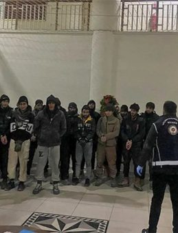 Amasya'da 37 D&uuml;zensiz G&ouml;&ccedil;men Yakalandı