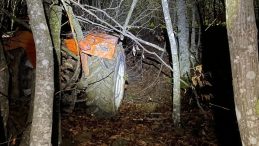 Amasya'da &Uuml;z&uuml;c&uuml; Kaza! U&ccedil;uruma D&uuml;şen Trakt&ouml;r&uuml;n S&uuml;r&uuml;c&uuml;s&uuml; Hayatını Kaybetti, Eşi Yaralandı