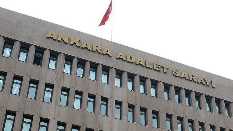 Ankara'da d&uuml;şen u&ccedil;akla ilgili paylaşımlara soruşturma