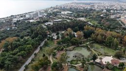 Antalya'da 6 Milyar Dolarlık Arazi Davasında Yeni Gelişmeler: 4 Bin D&ouml;n&uuml;m İ&ccedil;in İşletmeler M&uuml;h&uuml;rleniyor!