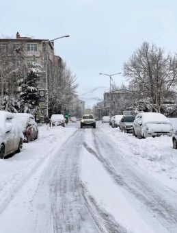 Ardahan'da Kar Yağışı Etkisini G&ouml;sterdi