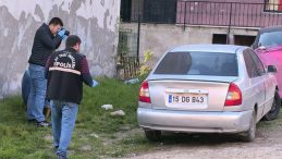 Arkadaşına Emanet Verdiği Aracını G&ouml;r&uuml;nce Şok Oldu! Hemen Polisi Aradı, İnceleme Başlatıldı