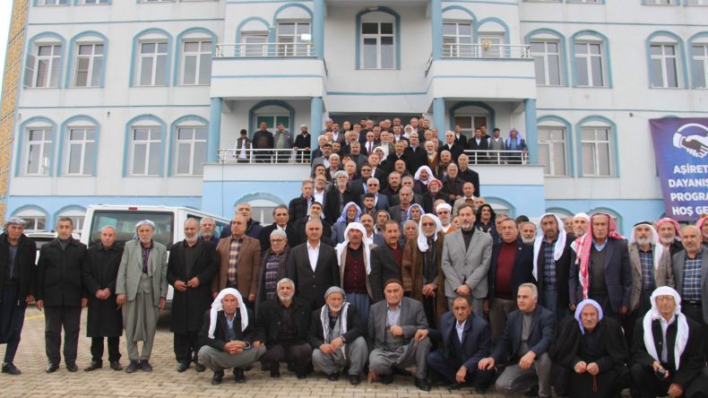 Aşiretler Ter&ouml;rs&uuml;z T&uuml;rkiye S&uuml;recine Destek Veriyor