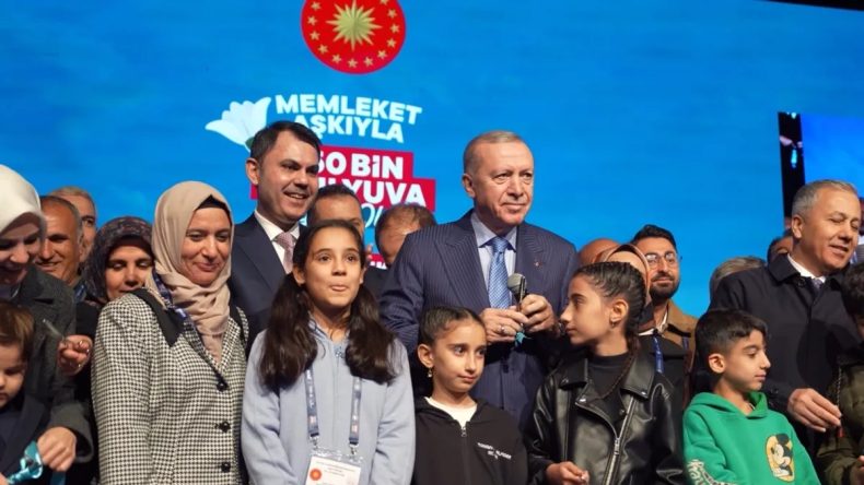 Asrın İnşa Seferberliği Son Aşamada: Başkan Erdoğan 455.000. Deprem Konutunu Teslim Edecek!