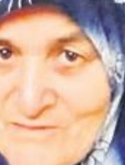 Babaannesini Bı&ccedil;akladı