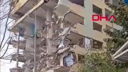 Bağcılar'da Yıkım Sırasında 8 Katlı Bina &Ccedil;&ouml;kt&uuml;