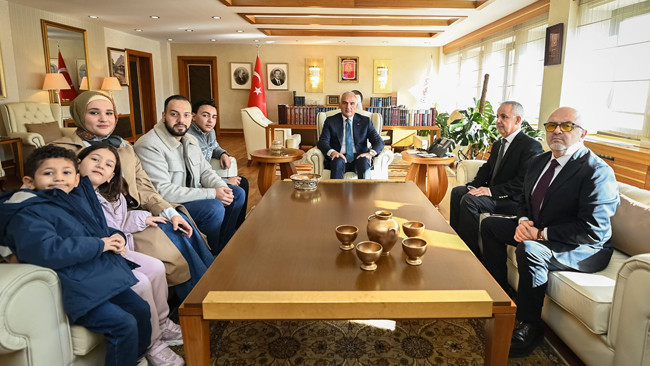 Bakan Ersoy'dan Hind Rajab'ın Ailesine Ziyaret A&ccedil;ıklaması