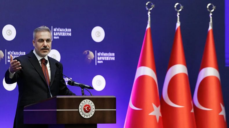 Bakan Fidan B&uuml;y&uuml;kel&ccedil;ilerle Buluştu!