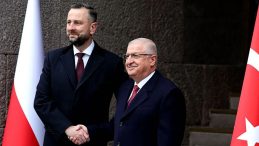 Bakan G&uuml;ler, Polonyalı Mevkidaşı ile Bir Araya Geldi