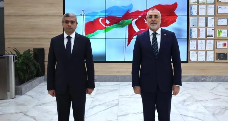Bakan Işıkhan, Azerbaycanlı mevkidaşı Aliyev ile bir araya geldi
