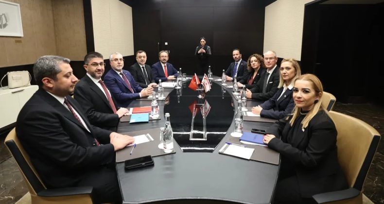 Bakan Işıkhan, KKTC'li mevkidaşı Hasipoğlu ile buluştu