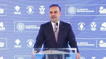 Bakan Kacır'ın A&ccedil;ıklamalarıyla Somali'de Kurulacak Uzay Limanının Detayları Belli Oldu